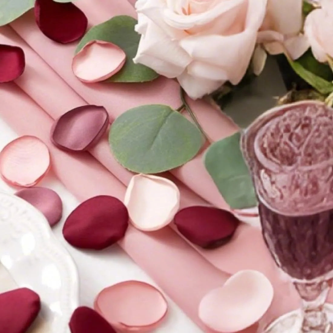 200Pcs Artificial Rose Petals Multi Colours