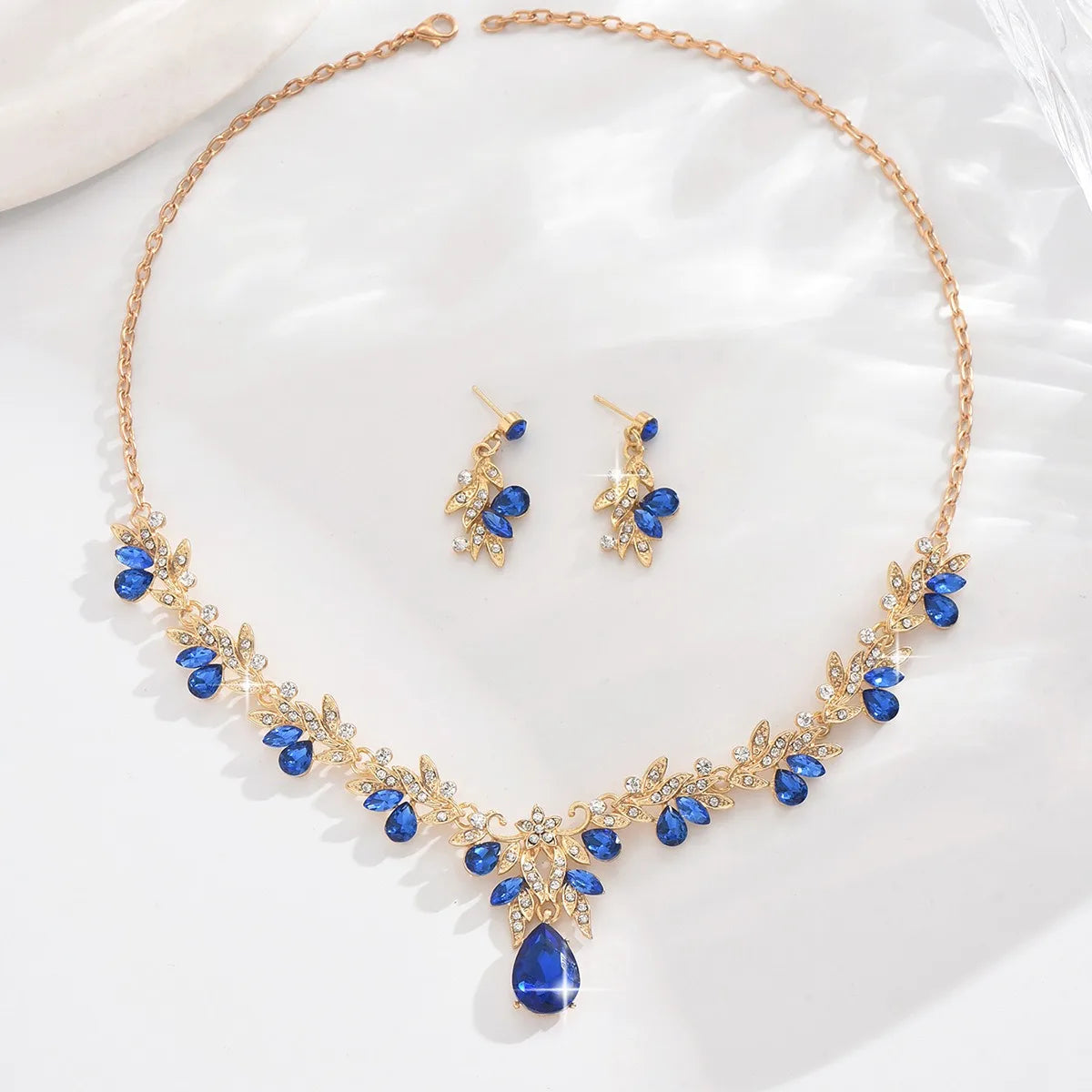Bridal Costume Jewellery Set Leaf Pendant and Earrings