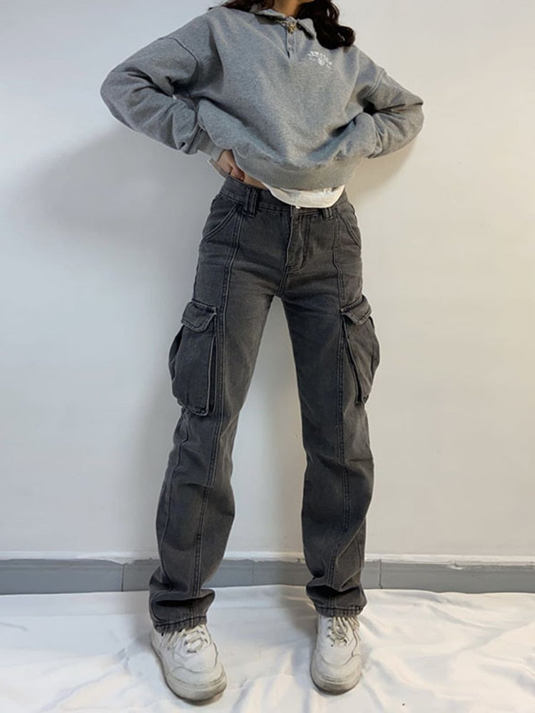 Mid-rise straight leg cargo Jeans